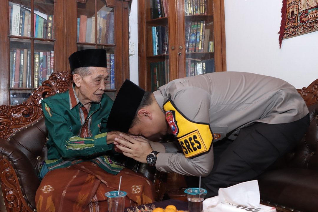 Kapolres Lamongan Sambangi Ketua MUI, Jalin Sinergi Ciptakan Kondisi Aman