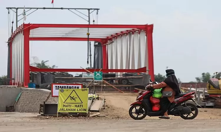 Progres Jembatan Jongbiru yang Jadi Akses ke Bandara Dhoho Kediri Sudah 75 Persen, Pemkab Optimis Bisa Rampung Sesuai Timeline