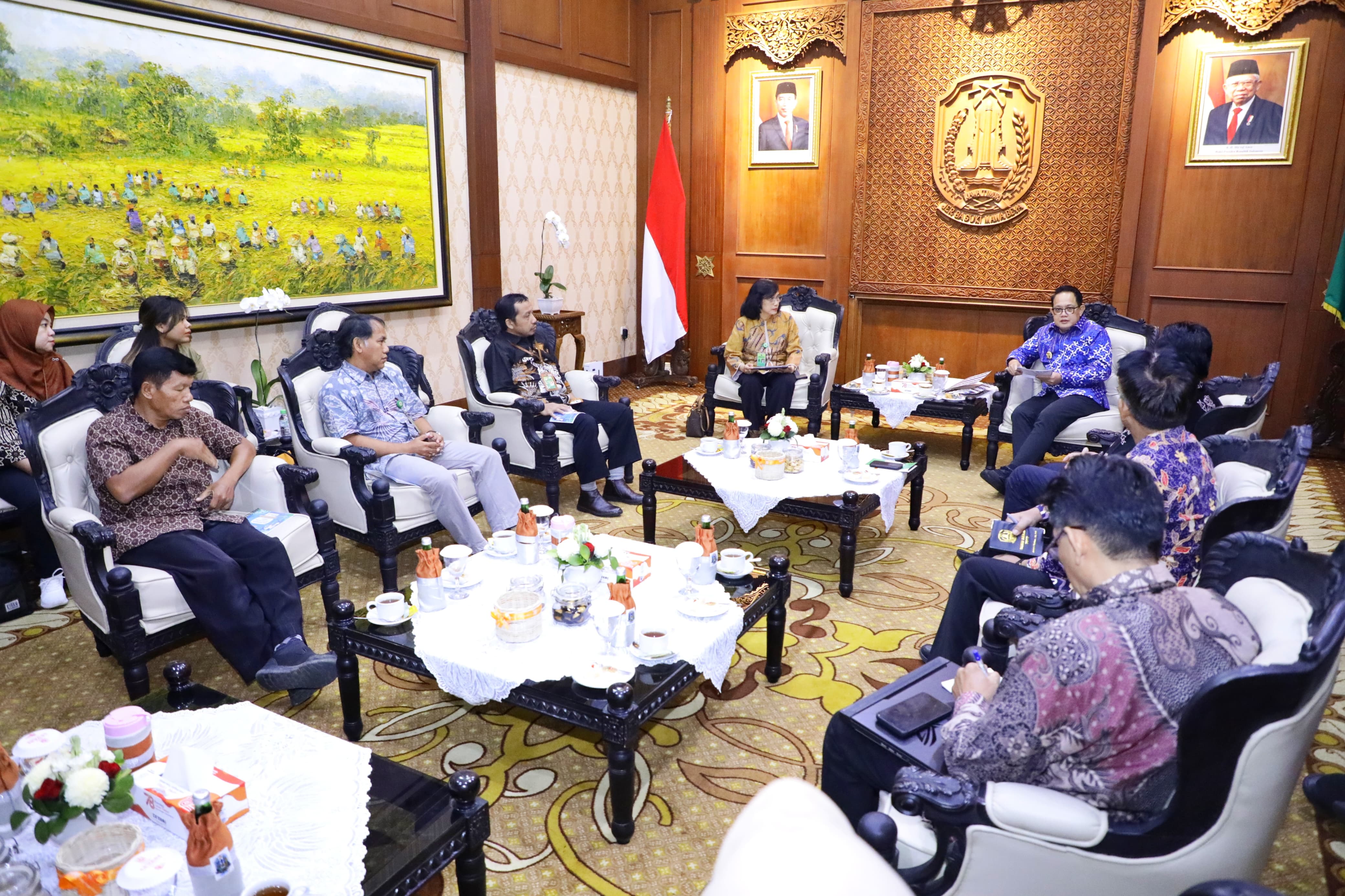 Pj Gubernur Adhy Pastikan Jatim Siap Dukung ‘Indonesia's FOLU Net Sink 2030