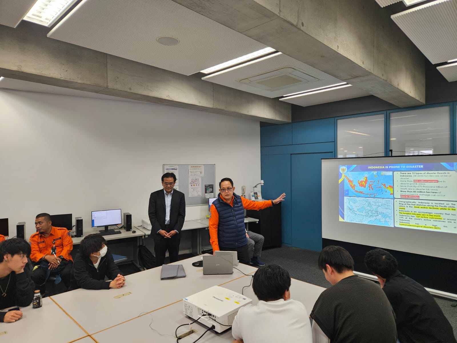 Kunjungan Kerja ke Jepang, Pj. Gubernur Adhy: Penanganan Bencana Berbasis Masyarakat Jadi Unggulan Disaster Management System di Jatim