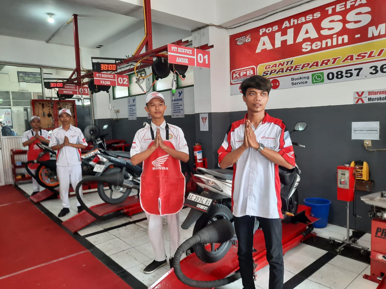 Pos AHASS TEFA SMK Binaan MPM Honda Jatim Terbaik Versi AHM