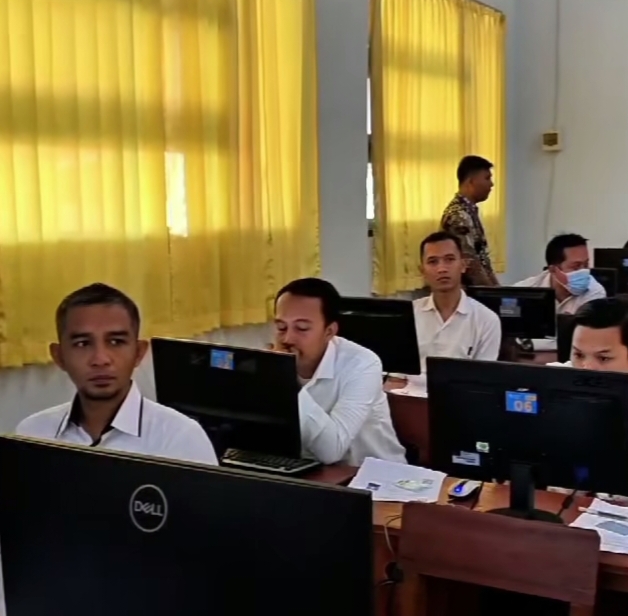 592 Peserta Anggota PPK Bojonegoro Tes CAT