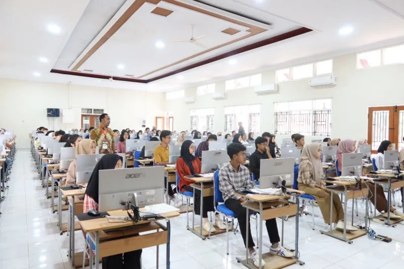 1.583 Peserta UTBK SNBT Ikuti Ujian di Unej