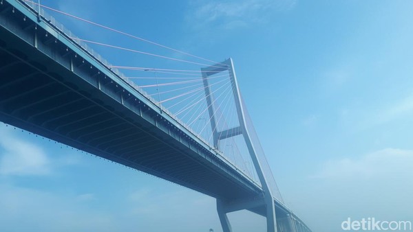 Geger Temuan Jenazah di Kaki Jembatan Suramadu