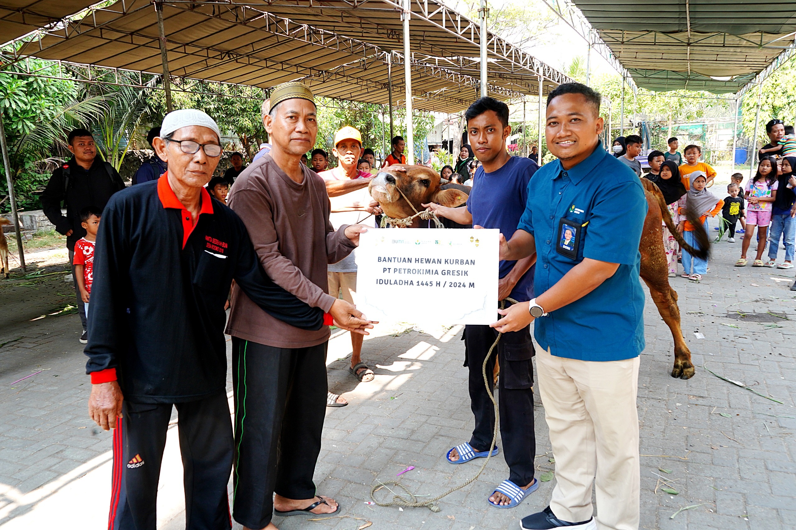 Idul Adha 1445H, Petrokimia Gresik Salurkan 120 Hewan Kurban dengan Total Senilai Rp1 Miliar untuk 12 ribu Lebih Penerima Kurban