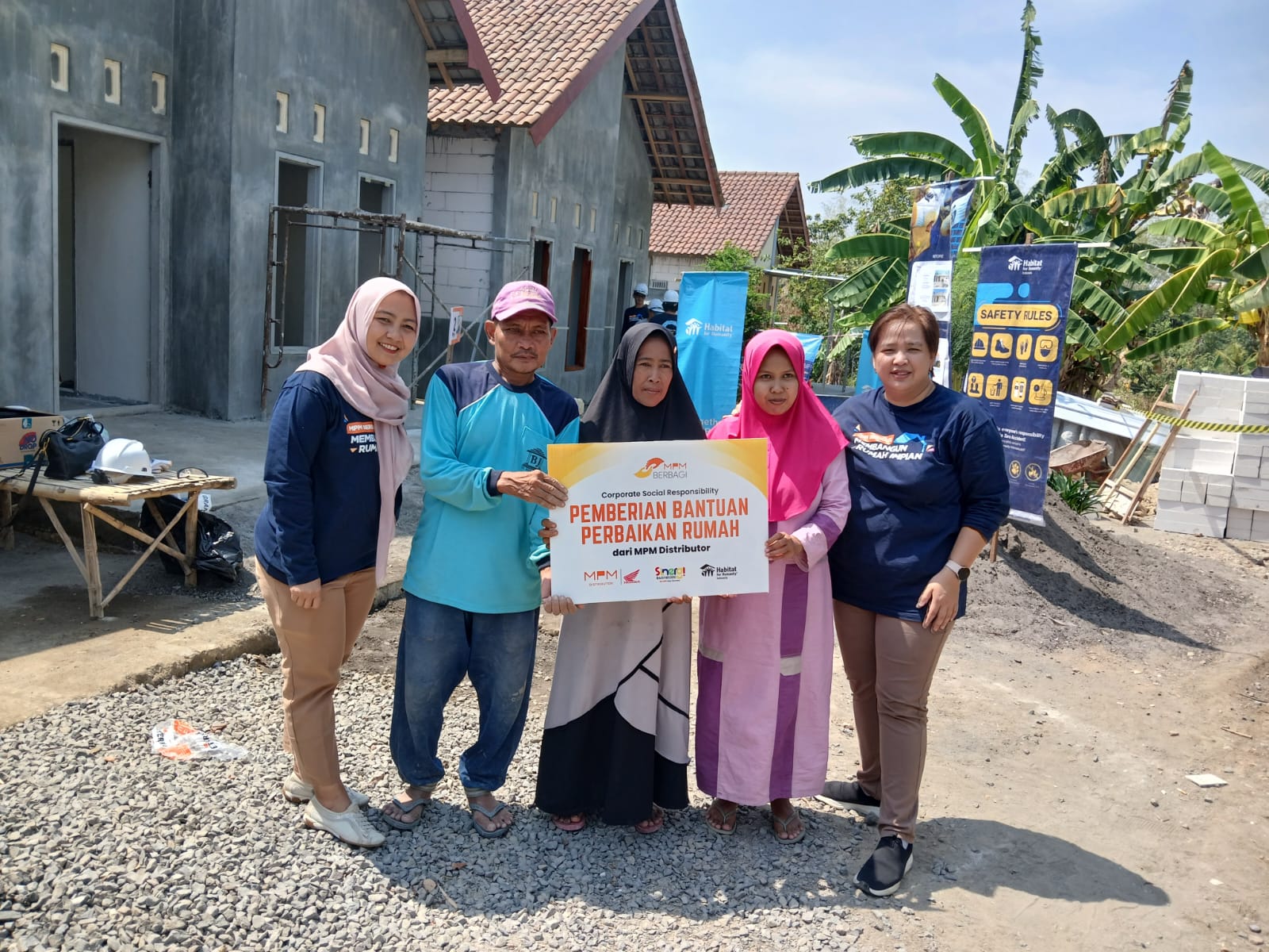 Sinergi MPM Honda Jatim Bersama Habitat for Humanity Indonesia dalam Membangun Rumah: Wujud Nyata Employee untuk Kesejahteraan Masyarakat