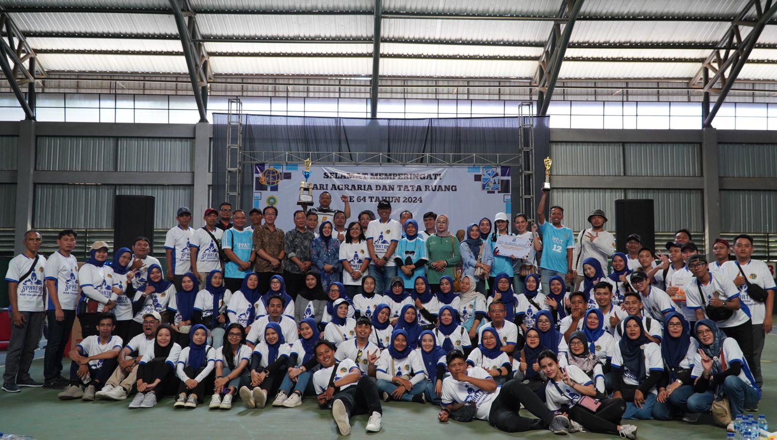 Kantah ATR BPN Tulungagung Tutup Hantaru 2024 dengan Jalan Sehat