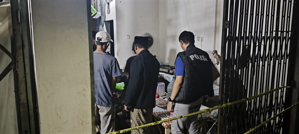 Kakek 63 Tahun di Jember Ditemukan Tewas Bersimbah Darah di Rumahnya