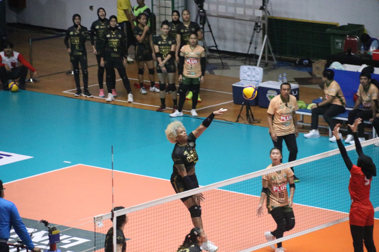 Dominasi Tuan Rumah: Gresik Petrokimia Kalahkan Yogya Falcons 3-0 di PLN Mobile Proliga 2025