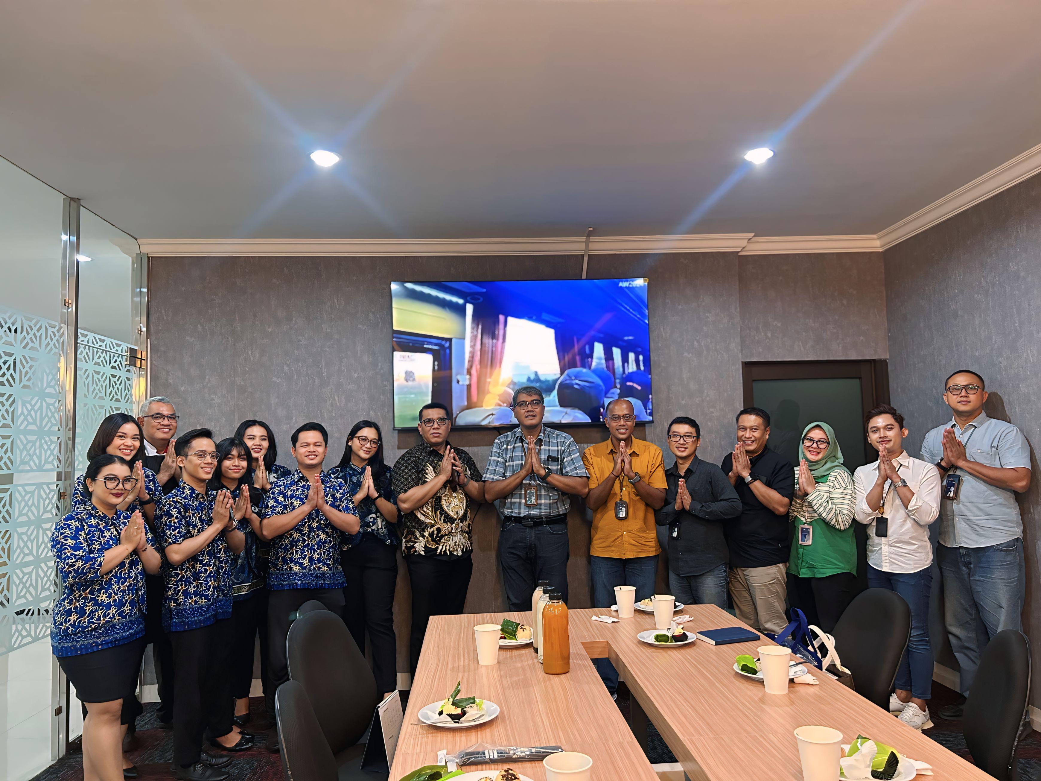 BRI Gresik dan Aston Hotel Gresik Perkuat Kolaborasi Lewat Morning Tea