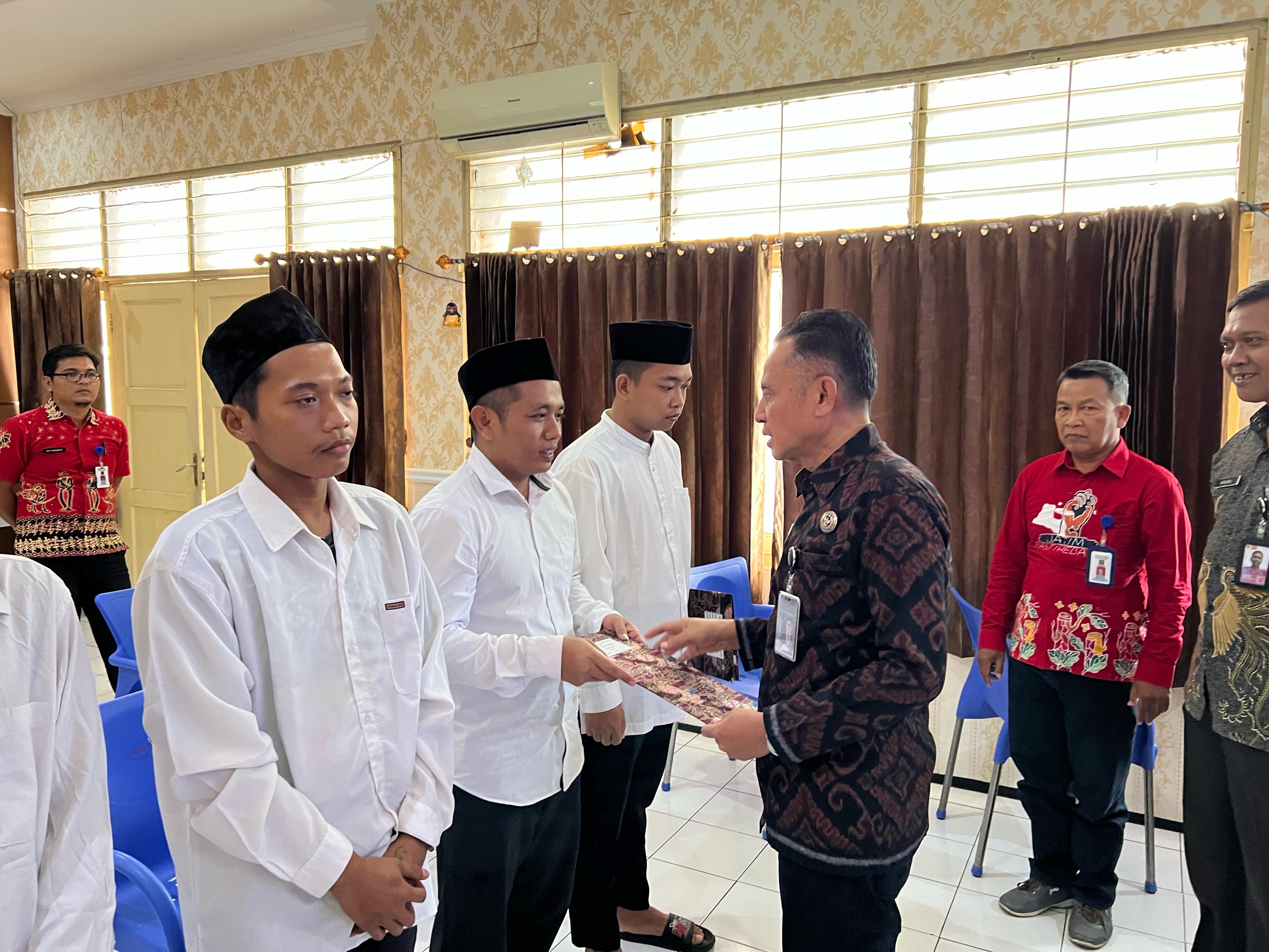 Sebanyak 238 Narapidana Lapas Bojonegoro Dapat Remisi Khusus Idul Fitri 2025, Simak Rinciannya