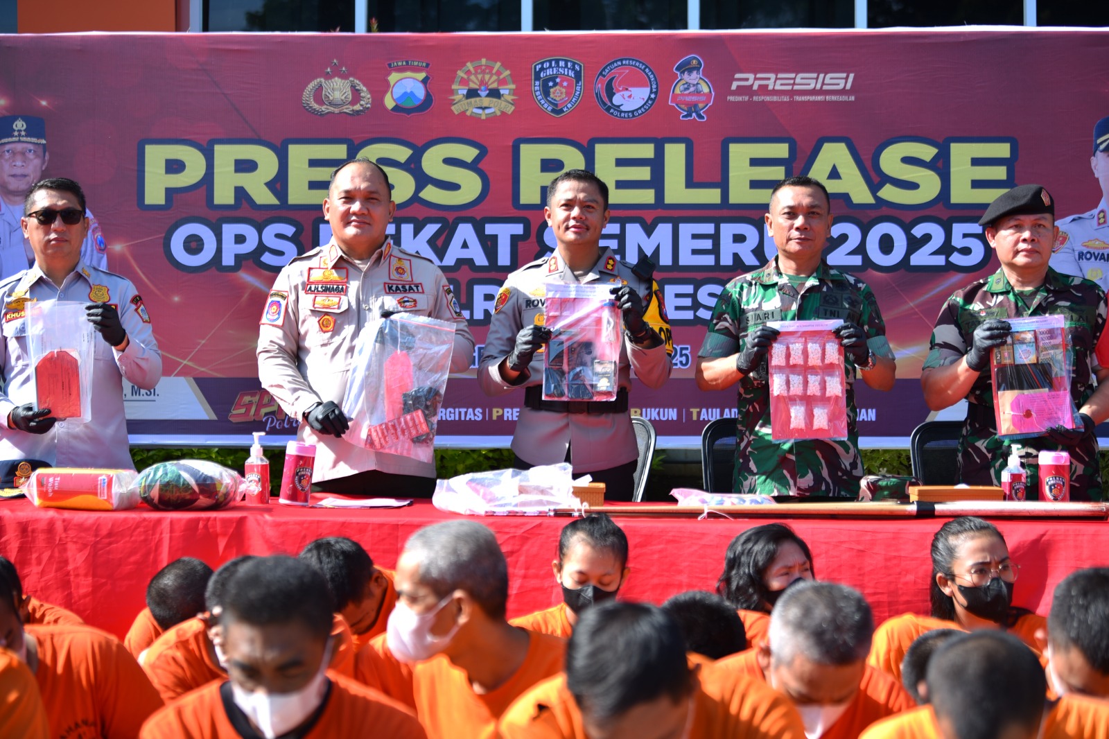 Angka Kriminalitas Tinggi, Polres Gresik Ungkap 121 Kasus dan Amankan 146 Tersangka Selama Operasi Pekat Semeru 2025