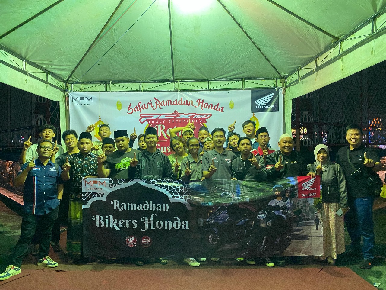 Ramadan Penuh Berkah, Honda Bikers Blitar Berbagi dan Perkuat Silaturahmi