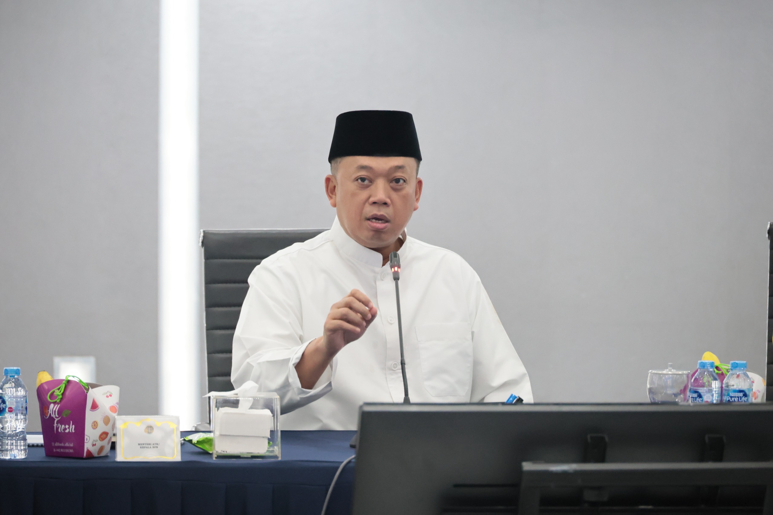 Menteri Nusron Bertemu Gubernur dan Kepala Daerah se-NTT: Perkuat Kolaborasi Kebijakan Pertanahan dan Tata Ruang