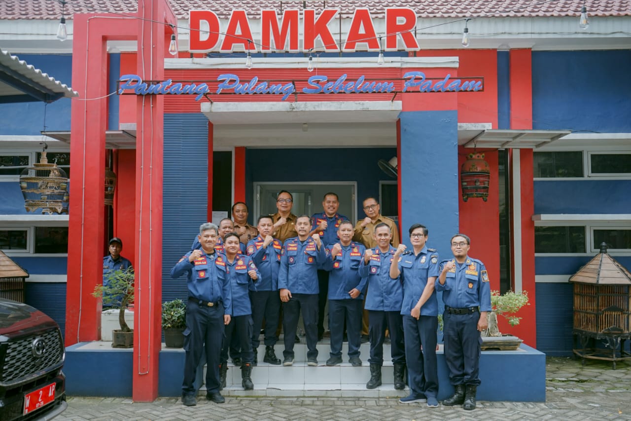 Tren Kejadian Kebakaran di Gresik Mengalami Kenaikan, Damkar Perlu Dikuatkan