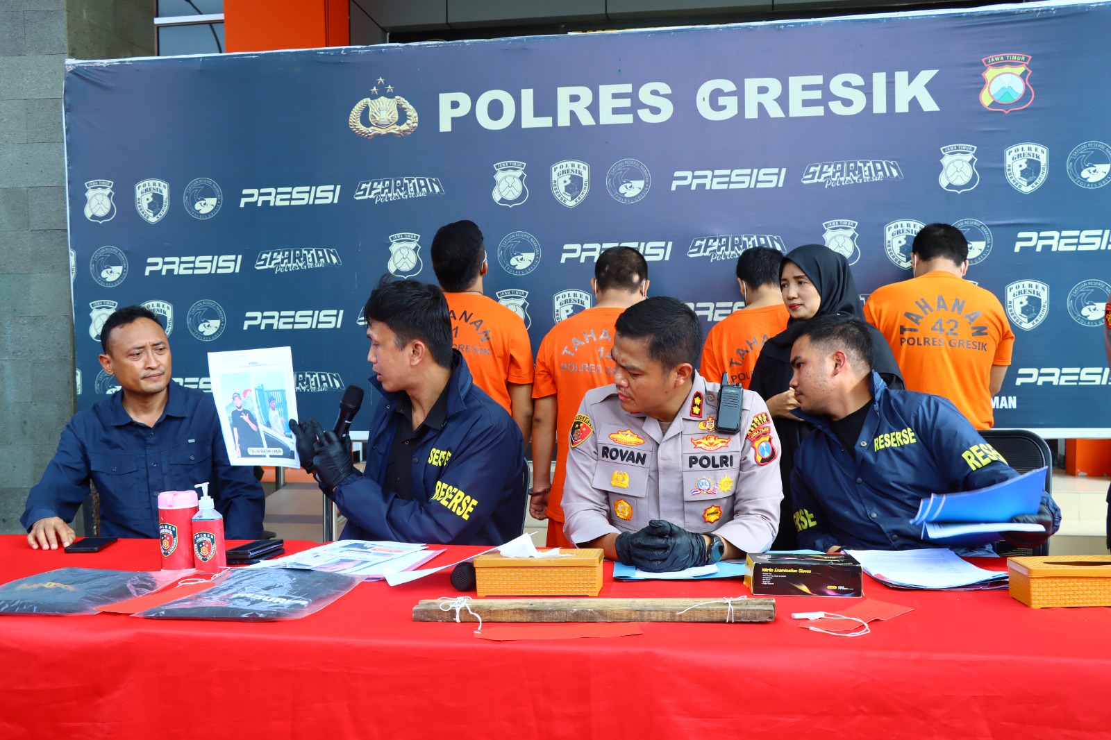 Polres Gresik Ungkap Kasus Pengeroyokan Brutal, Terkait dengan Mobil
