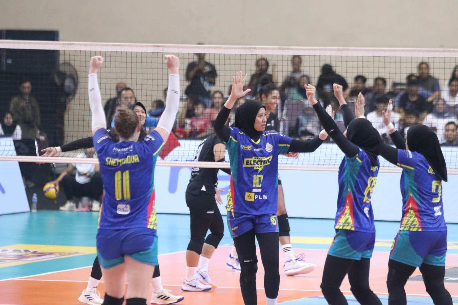 Jakarta Electric PLN Raih Kemenangan Perdana di Final Four Proliga 2025
