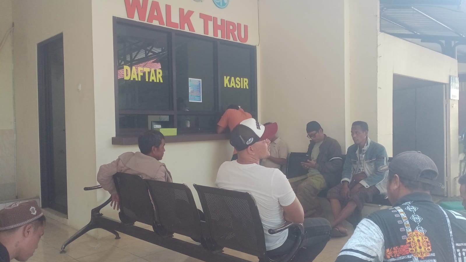 Dampak Operasi Patuh Pajak, Minat Masyarakat Bayar Pajak Kendaraan Meningkat