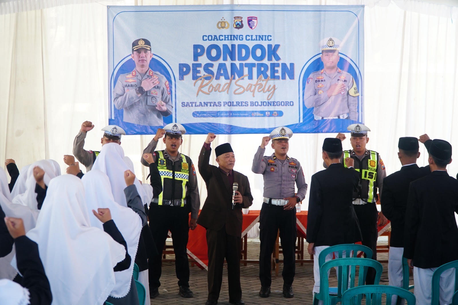 Gus Huda : Terima Kasih Sudah Edukasi Santri Soal Keselamatan Berlalu Lintas