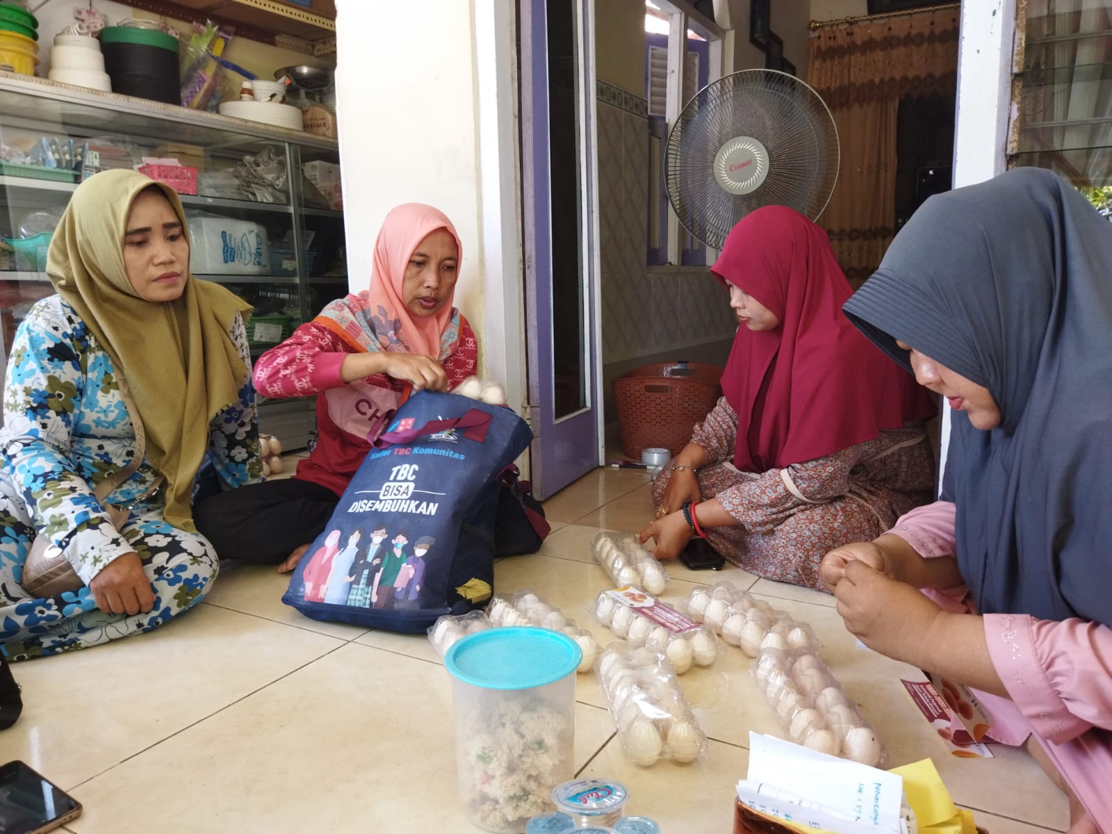 Pendampingan Pasien TB di Gresik oleh PT Smelting Pada 2023 Disertai dengan Pemberdayaan