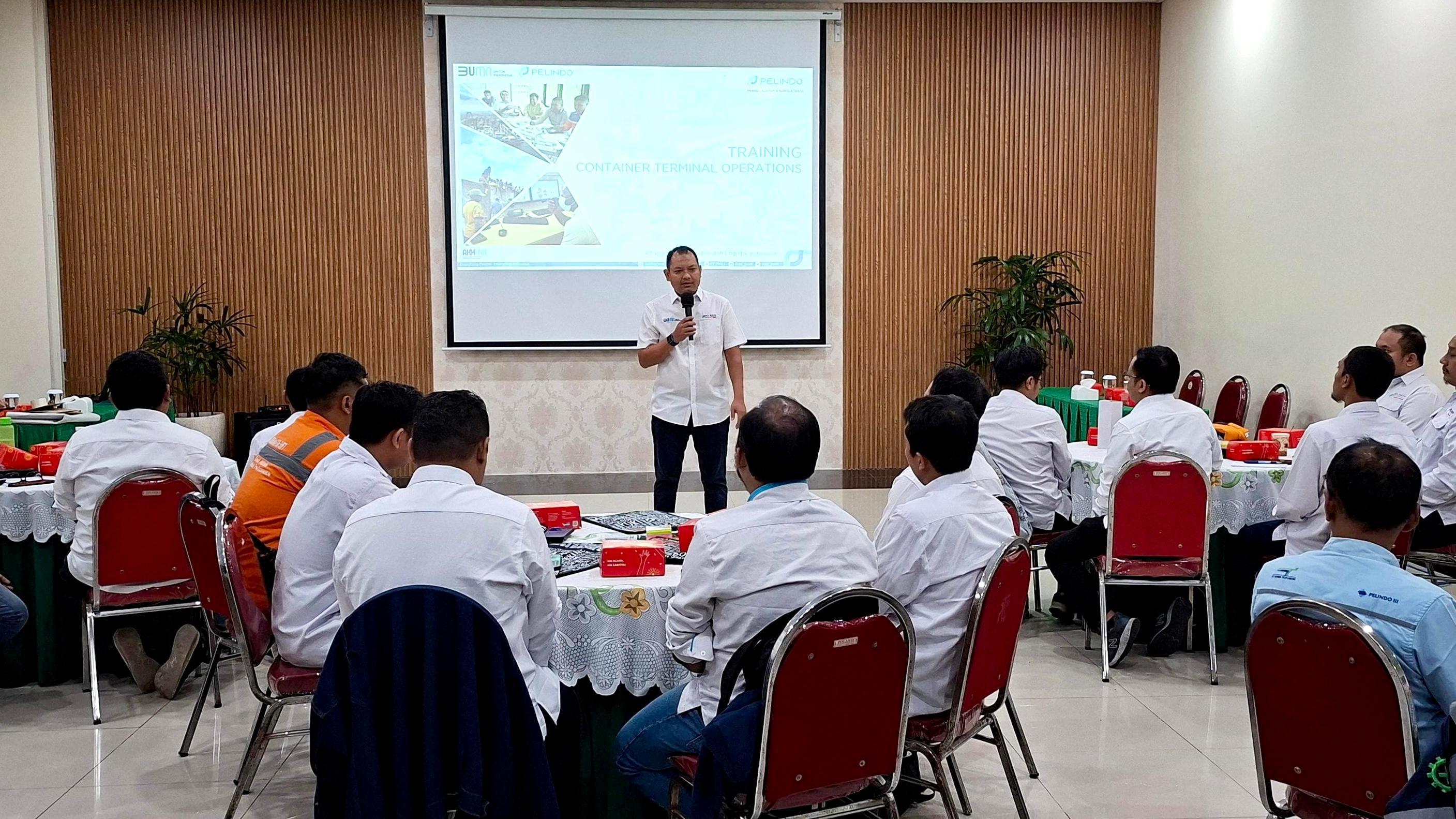 Cetak SDM Unggul, TTL Siap Bersaing Global Melalui Pelatihan Container Terminal Operation