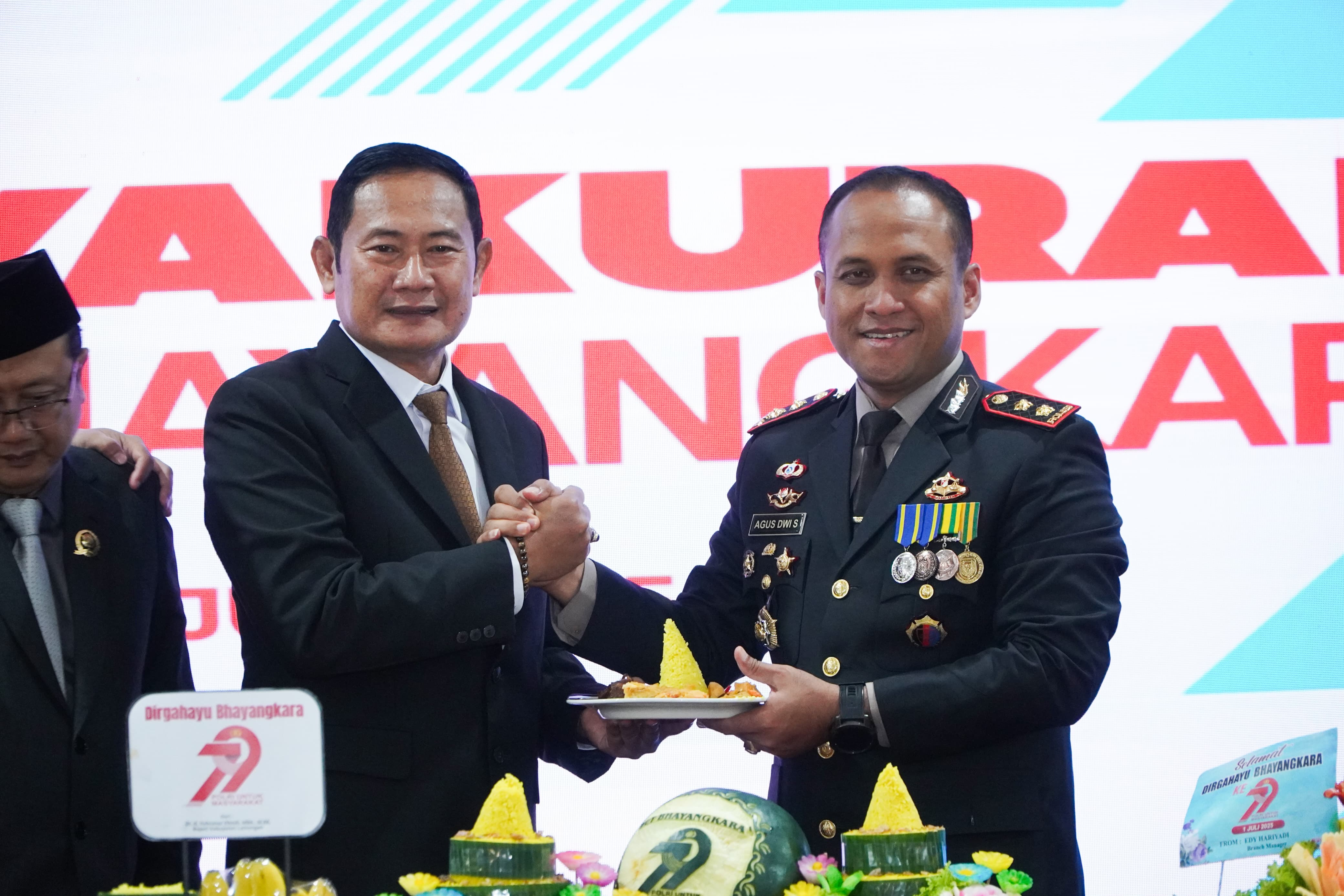 Jaga Kondusivitas dan Tangani Kejahatan Modern, Bupati Yes Apresiasi Kinerja Polri di HUT Bhayangkara ke-79