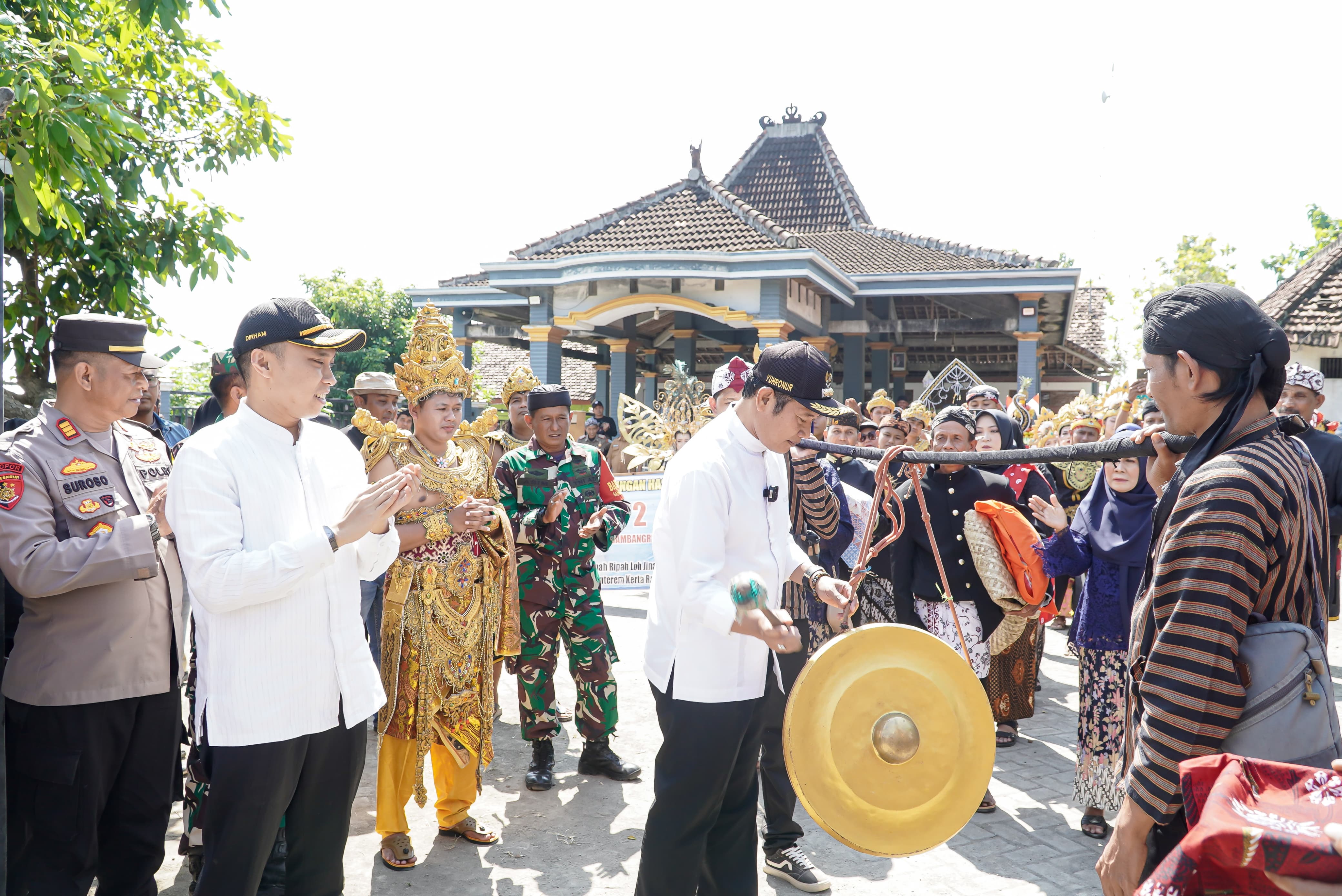 Hadiri Sedekah Bumi di Dusun Graman, Bupati Yes Ajak Masyarakat Lestarikan Budaya Lokal