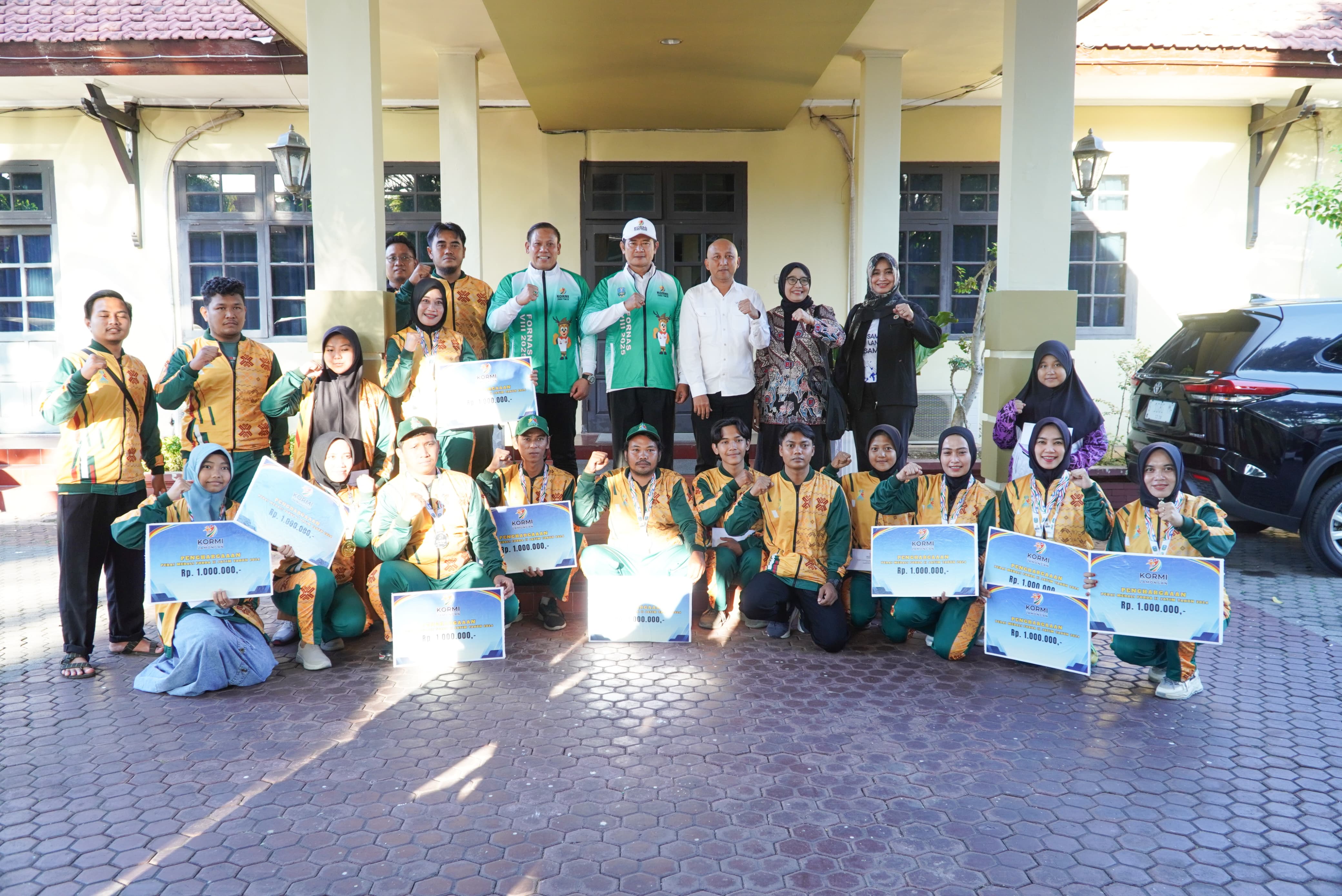 Bupati Lamongan Lepas Kontingen KORMI ke Fornas VIII 2025 di NTB