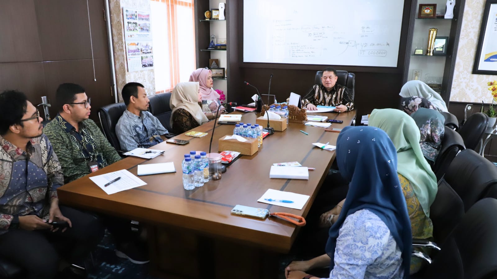 Pastikan Nol Tunggakan, Kepala BPN Jatim Evaluasi Bidang Penetapan Hak dan Pendaftaran