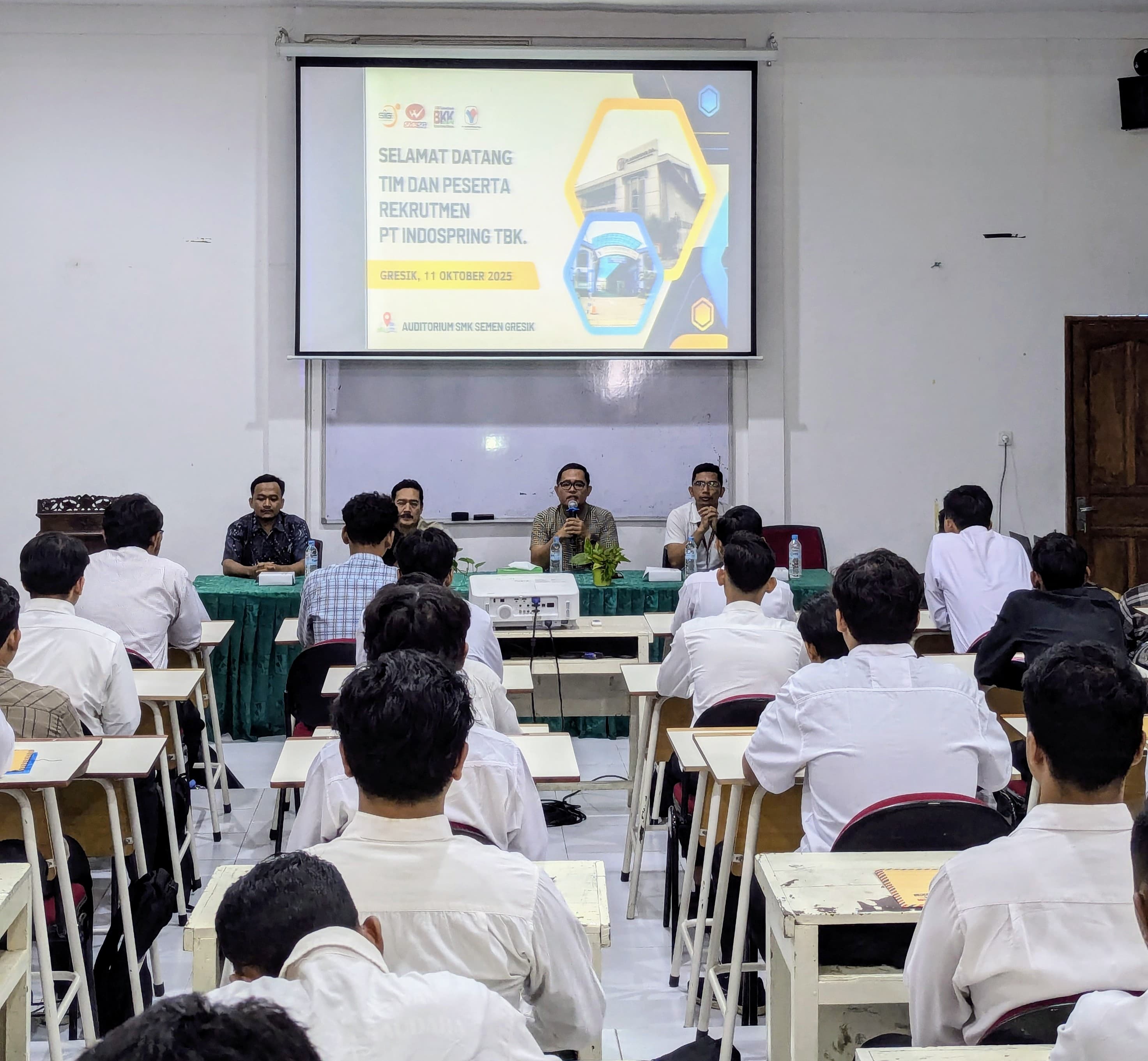 Tembus 200 Peserta, Rekrutmen PT Indospring di SMK Semen Gresik Jadi Bukti Kuat Sinergi Vokasi dan Industri