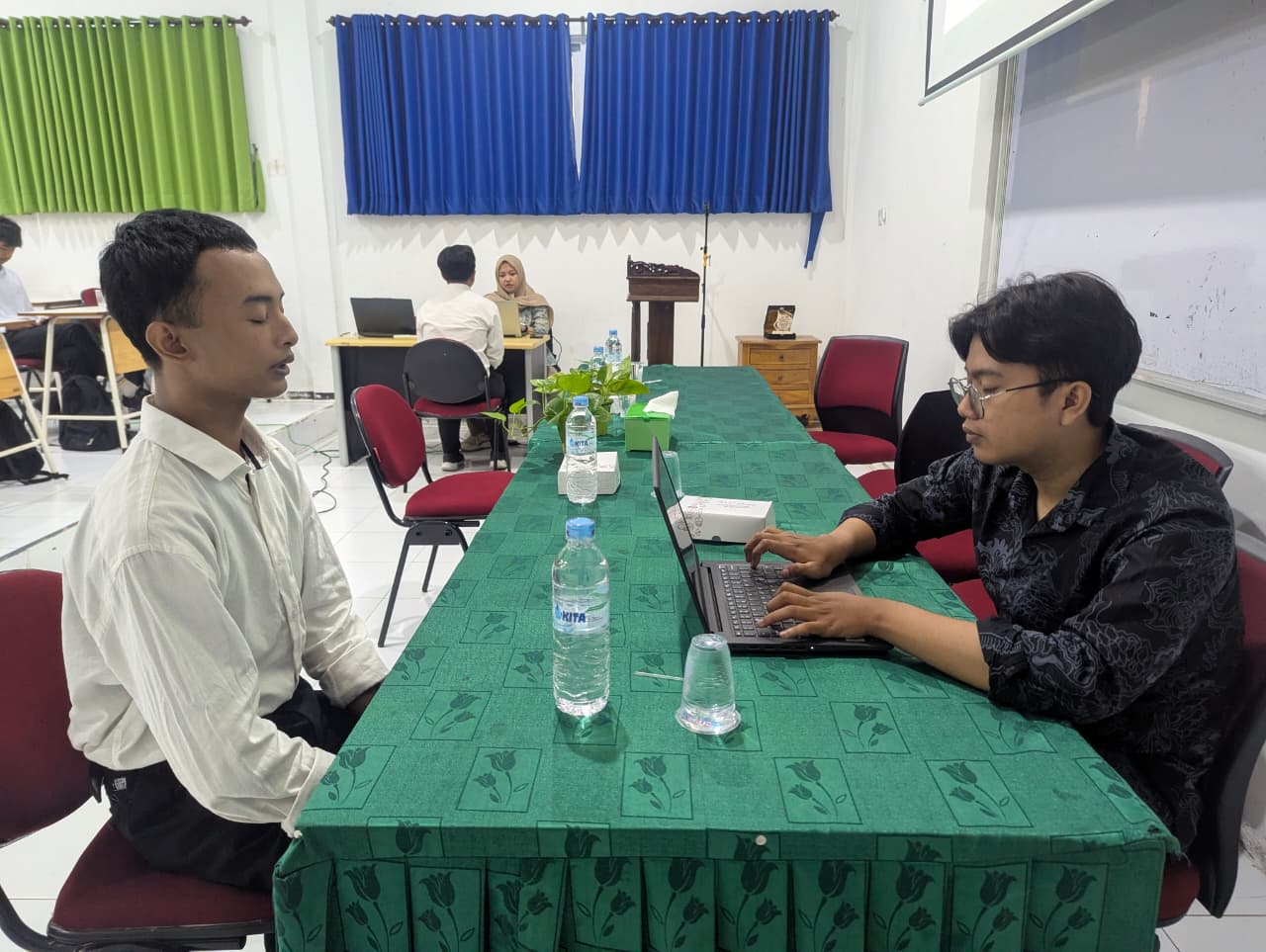 PT Indoprima Gemilang Serbu SMK Semen Gresik, Rekrut Langsung Puluhan Alumni Teknik Terbaik