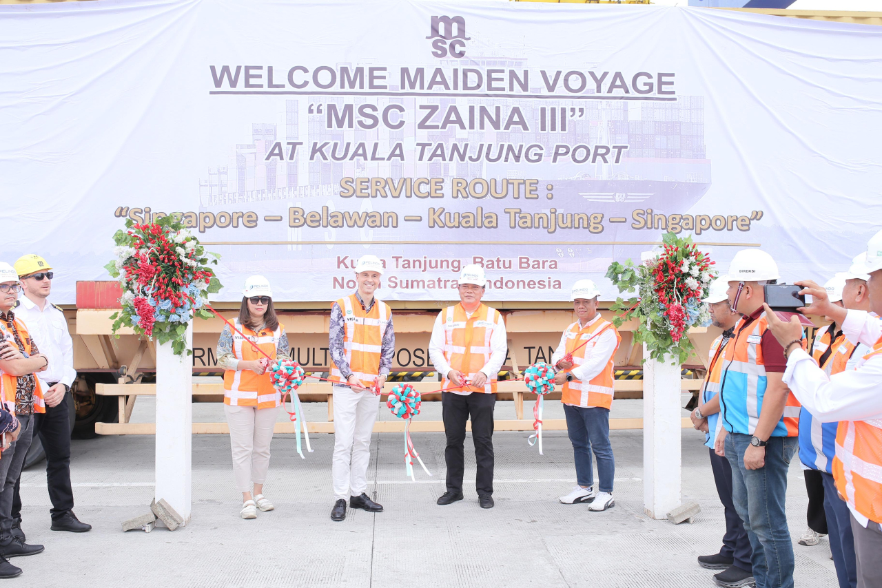 Sejarah Baru! PMT Layani Pengapalan Peti Kemas Internasional Perdana MSC Group dari Kuala Tanjung ke Singapura