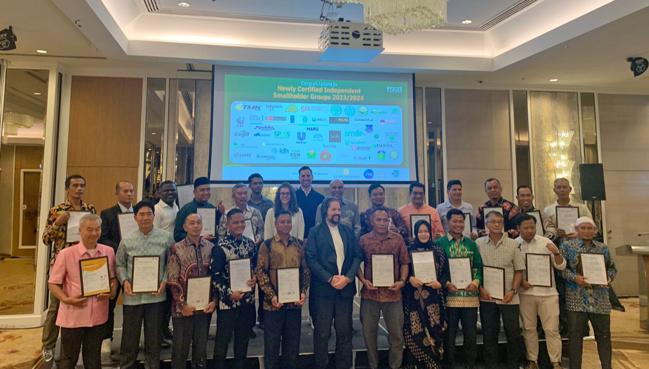 299 Petani Aceh Raih Sertifikasi RSPO, Didukung Program Sawit Terampil Sinar Mas Agribusiness and Food