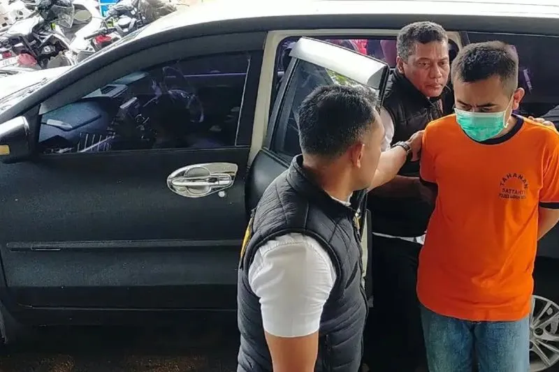 Polisi Limpahkan Tersangka Dugaan Korupsi BPR ke Kejari Madiun