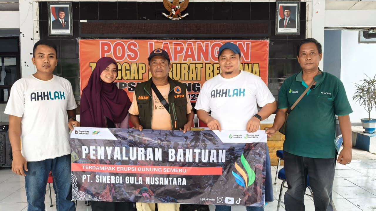 SGN Salurkan Bantuan Bahan Pokok dan Perlengkapan Darurat untuk Warga Terdampak Erupsi Semeru