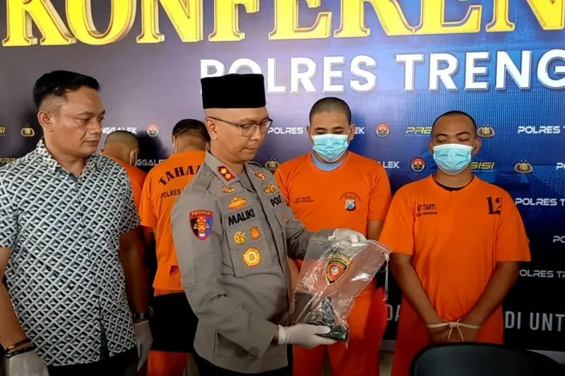 Dua Pria di Trenggalek Ditangkap karena Kasus Senjata Api Rakitan