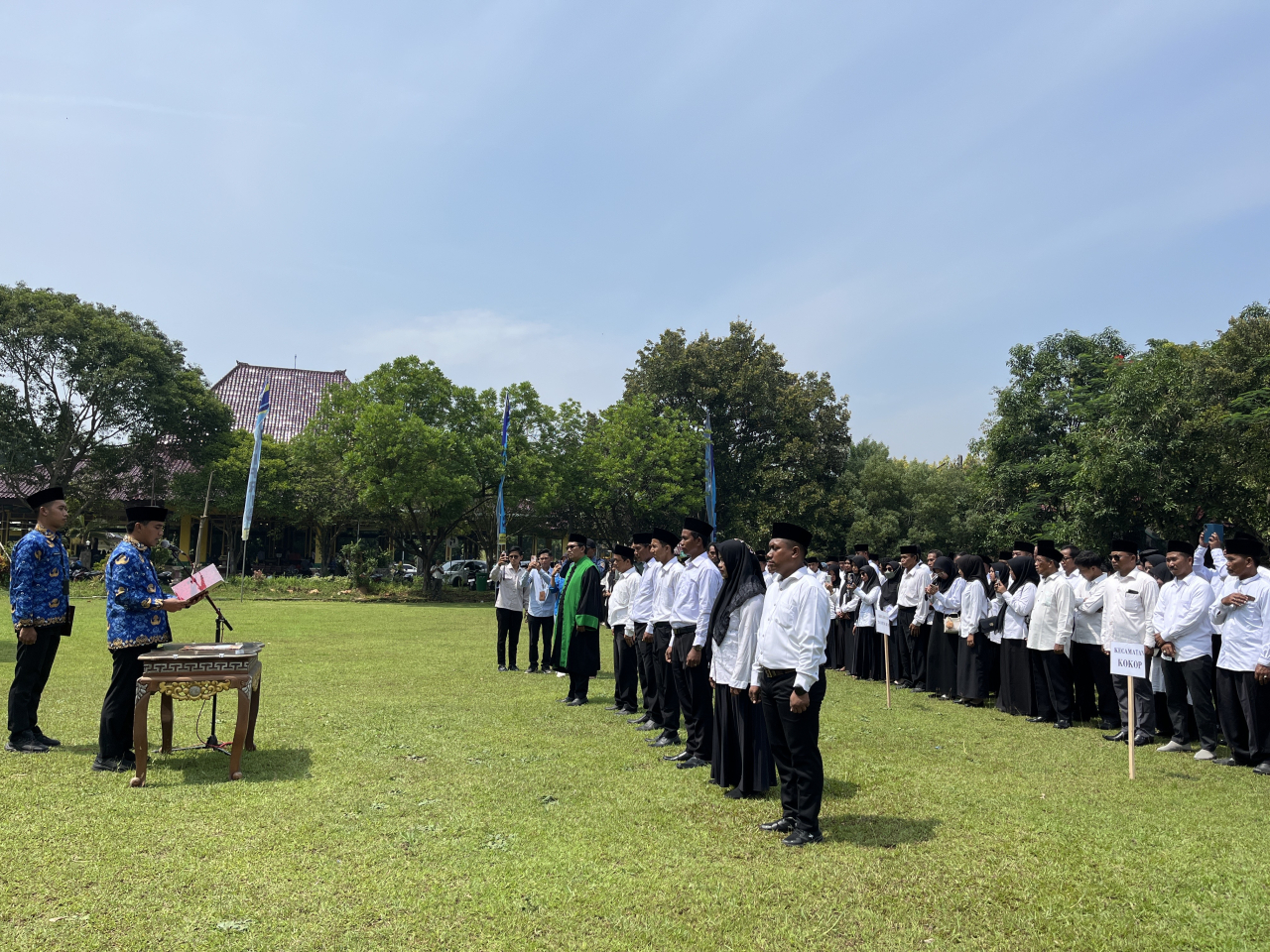 Berlaku Mulai Sekarang, Bupati Bangkalan Kukuhkan 1.637 Anggota BPD: Masa Jabatan Resmi Diperpanjang Jadi 8 Tahun
