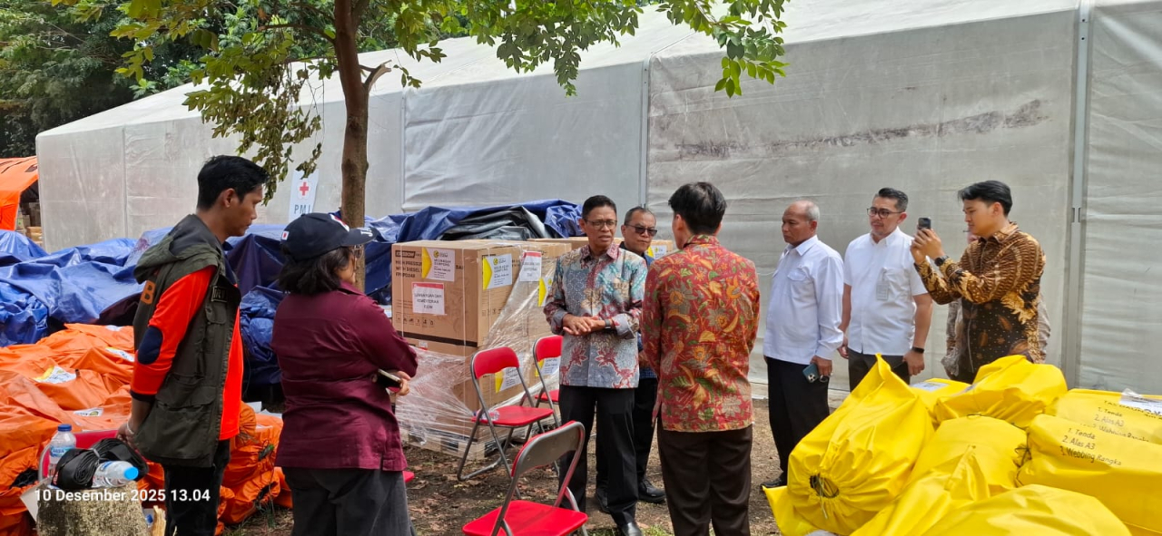 Kementerian ESDM, SKK Migas, dan KKKS Intensifkan Penyaluran Bantuan bagi Korban Banjir di Aceh, Sumut, dan Sumbar