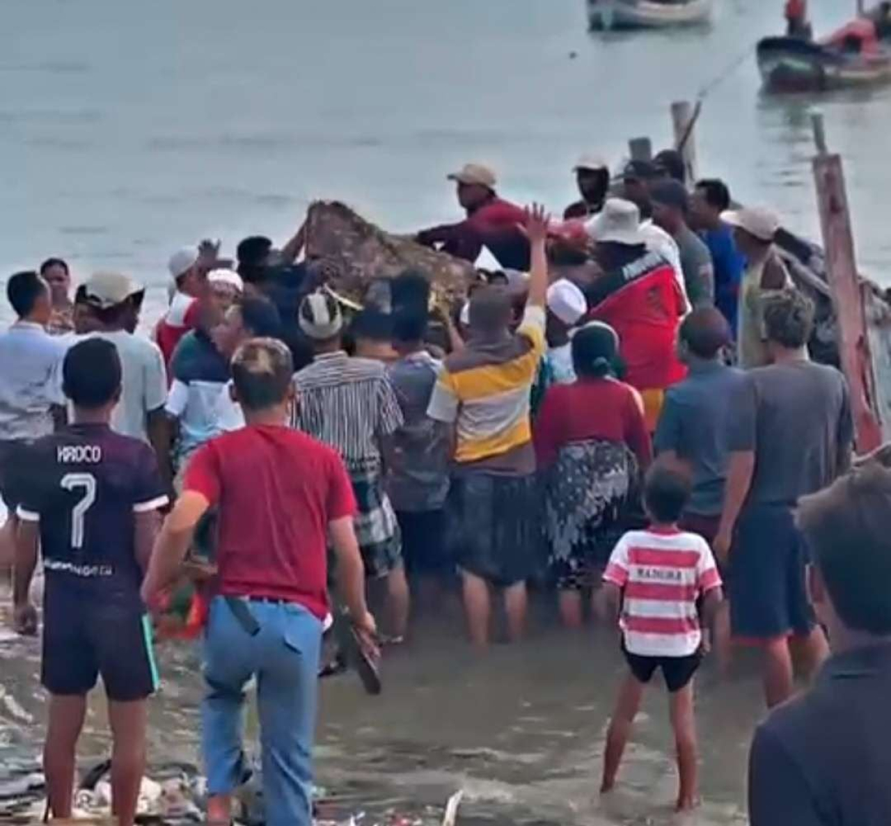 Berangkat Melaut, Nelayan Camplong Sampang  Meninggal di Perahu