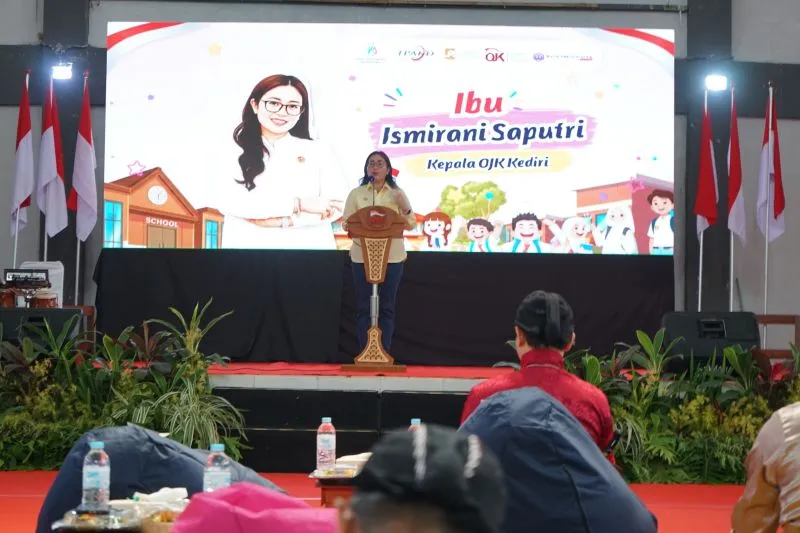 OJK Kediri Dorong Budaya Menabung Pelajar Melalui Program KEJAR