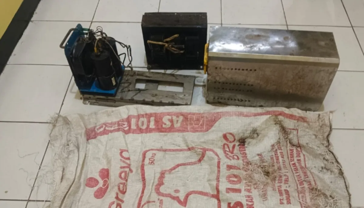 Diduga Gasak Travo Perahu 6.000 Volt di Pelabuhan Pasongsongan Sumenep, Tiga Pria Dibekuk Polisi