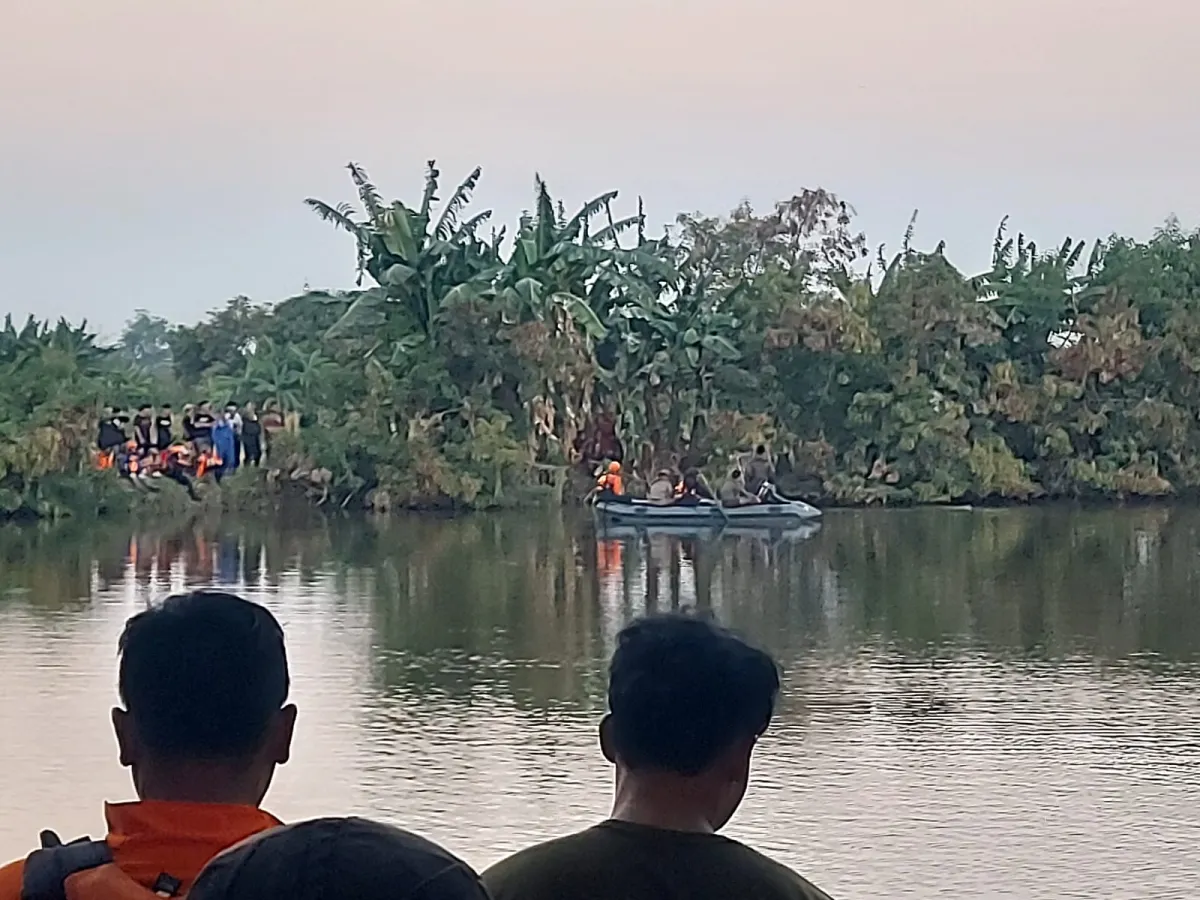 Terseret Pancing ke Tengah Tambak, Pria di Menganti Ditemukan Meninggal Dunia Setelah 5 Jam Dicari