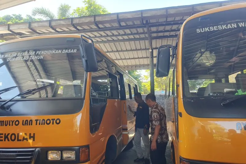 Pemkab Tulungagung Usulkan Tambahan Dua Bus Sekolah Angkutan Pelajar Gratis