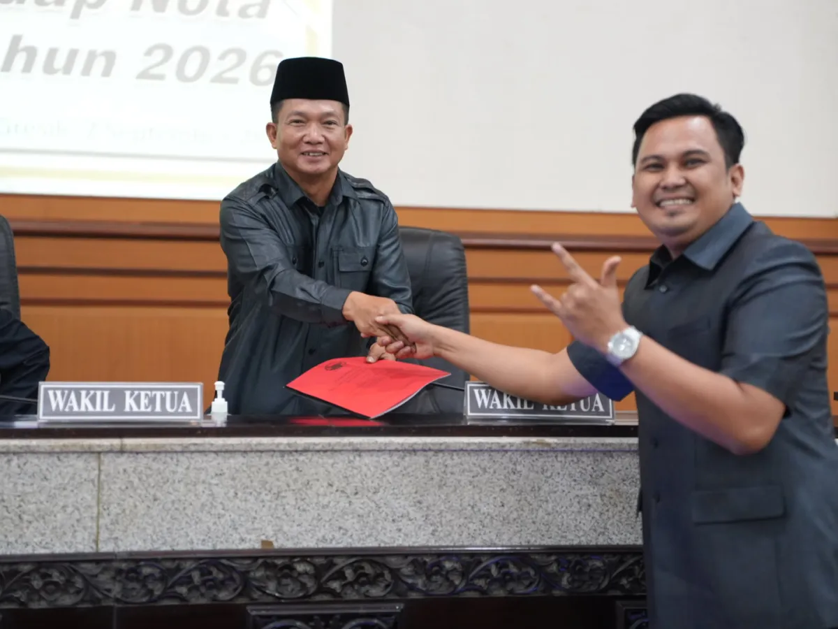 Fraksi PDIP Gresik Minta PAD Digenjot, Serapan APBD 2026 Jangan Sekadar Kejar Angka