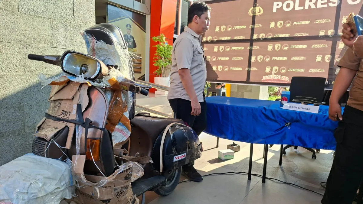 Ganja 10,8 Kg Disembunyikan dalam Tangki Vespa, Terbongkar Berkat Laporan Call Center 110