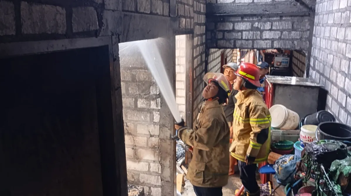 Dua Rumah di Gresik Terbakar dalam Sehari, Diduga Dipicu Obat Nyamuk dan Korek Api