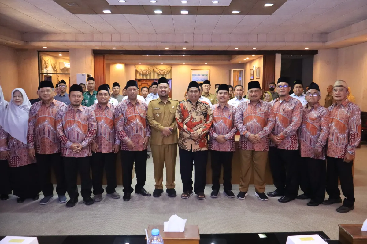 Dewan Pendidikan Gresik Periode 2026-2031 Dikukuhkan, Bupati Sampaikan Tantangan Pendidikan