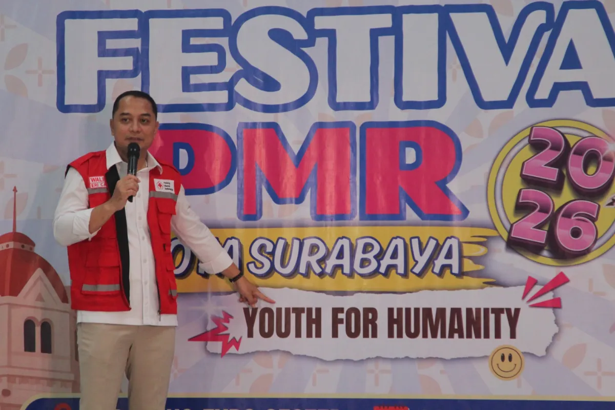 Eri Cahyadi Bakar Semangat 2.190 Kader PMR Surabaya: Merah Putih Harus Berkibar di Hati Arek Suroboyo