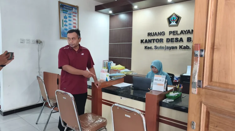 Maling Gerayangi Kantor Desa Bacem Blitar, Barang Elektronik Raib