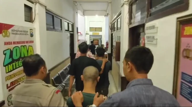 Satresnarkoba Probolinggo Kota Bekuk Pengedar  Sabu Seberat 19,14 Gram